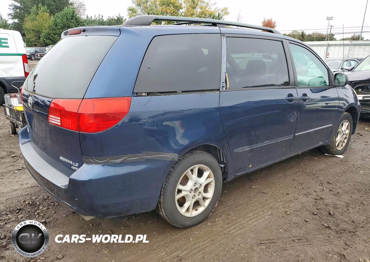 2004 Toyota Sienna Le VIN:5TDBA23C74S008395 - 3