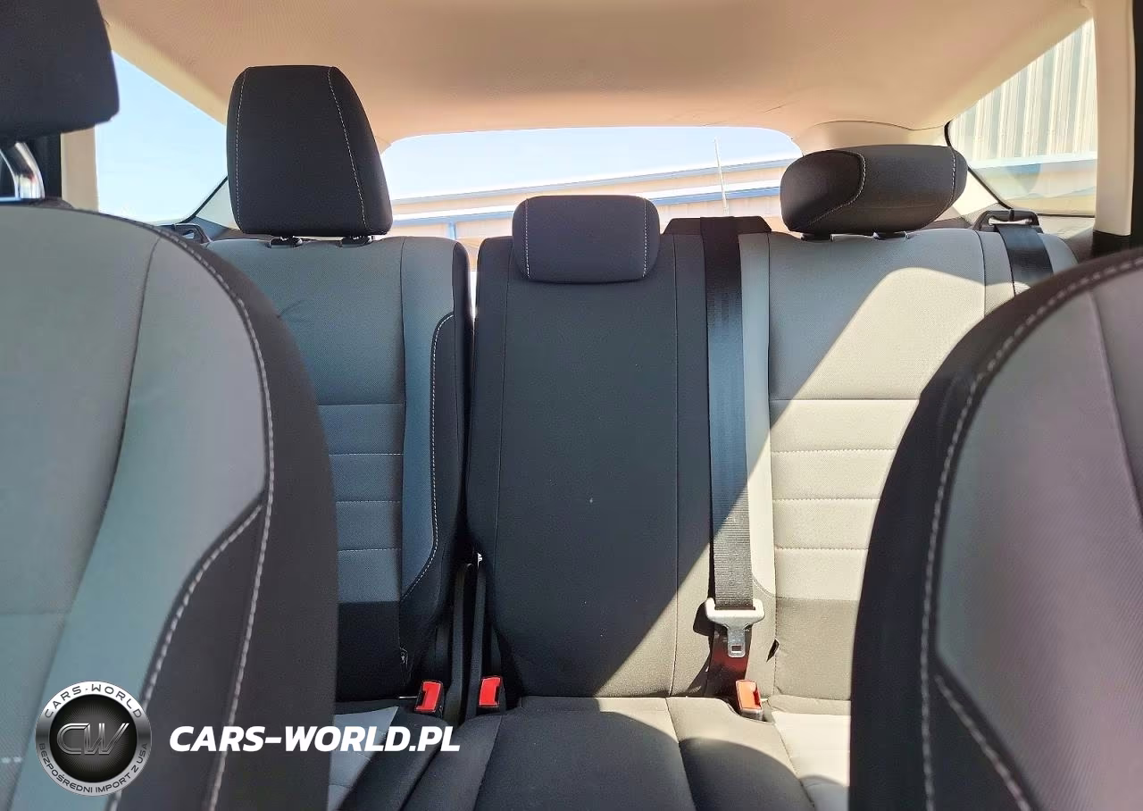 2017 Ford Escape S VIN:1FMCU0F7XHUC31221 - 10