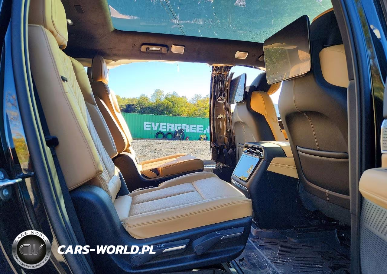 2025 Cadillac Escalade Iq Sport-2 VIN:1GYTEFKL1SU100607 - 11