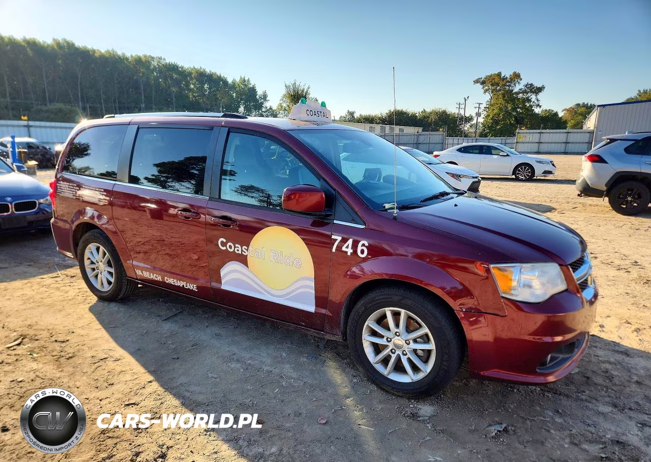 2019 Dodge Grand Caravan Sxt VIN:2C4RDGCG1KR773677 - 4