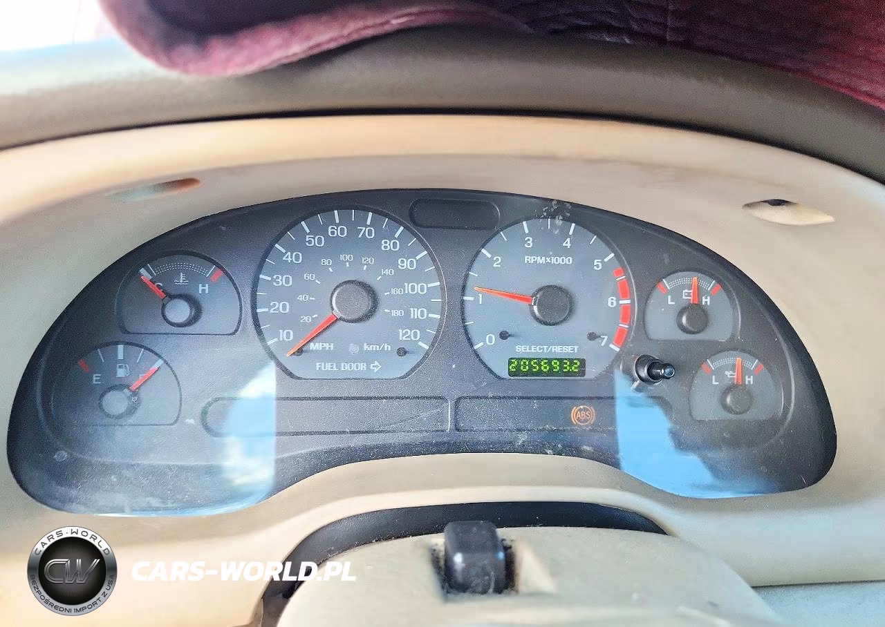 2004 Ford Mustang VIN:1FAFP44424F103519 - 9