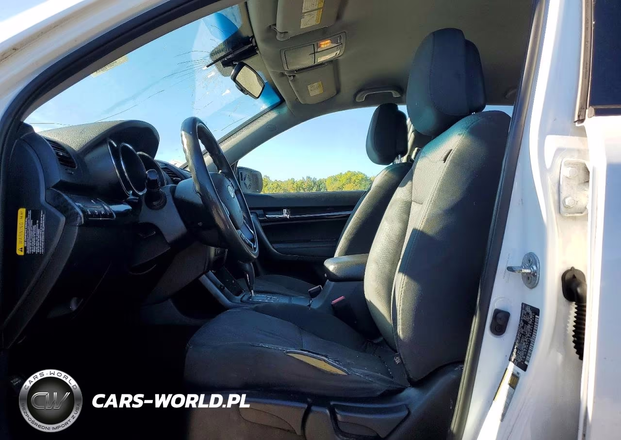 2013 Kia Sorento Lx VIN:5XYKTDA68DG401046 - 7
