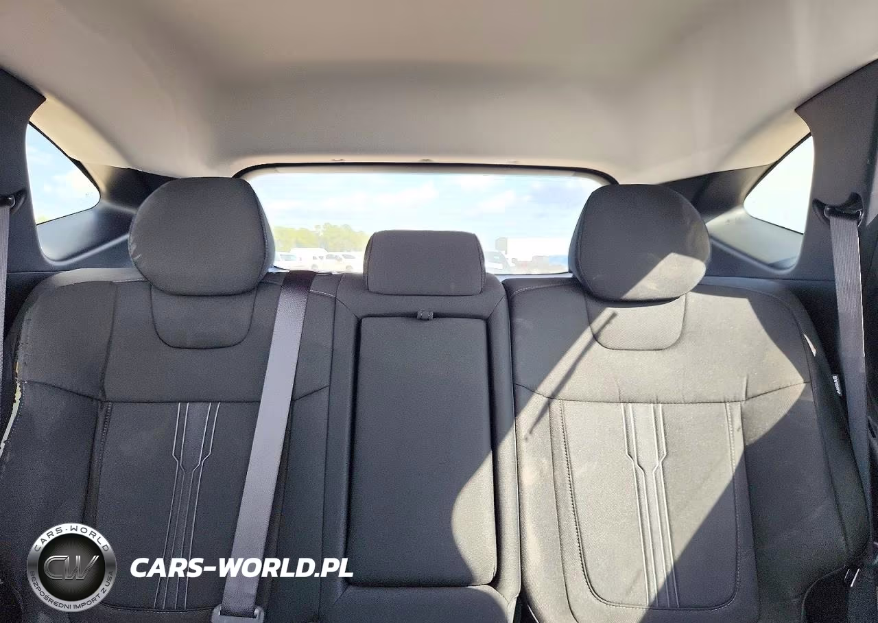 2026 Hyundai Tucson Sel VIN:5NMJB3DE0TH620180 - 10
