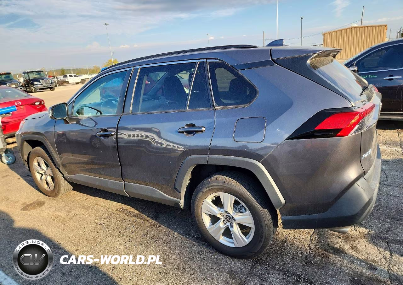 2021 Toyota Rav4 Xle VIN:2T3P1RFV6MW181240 - 2