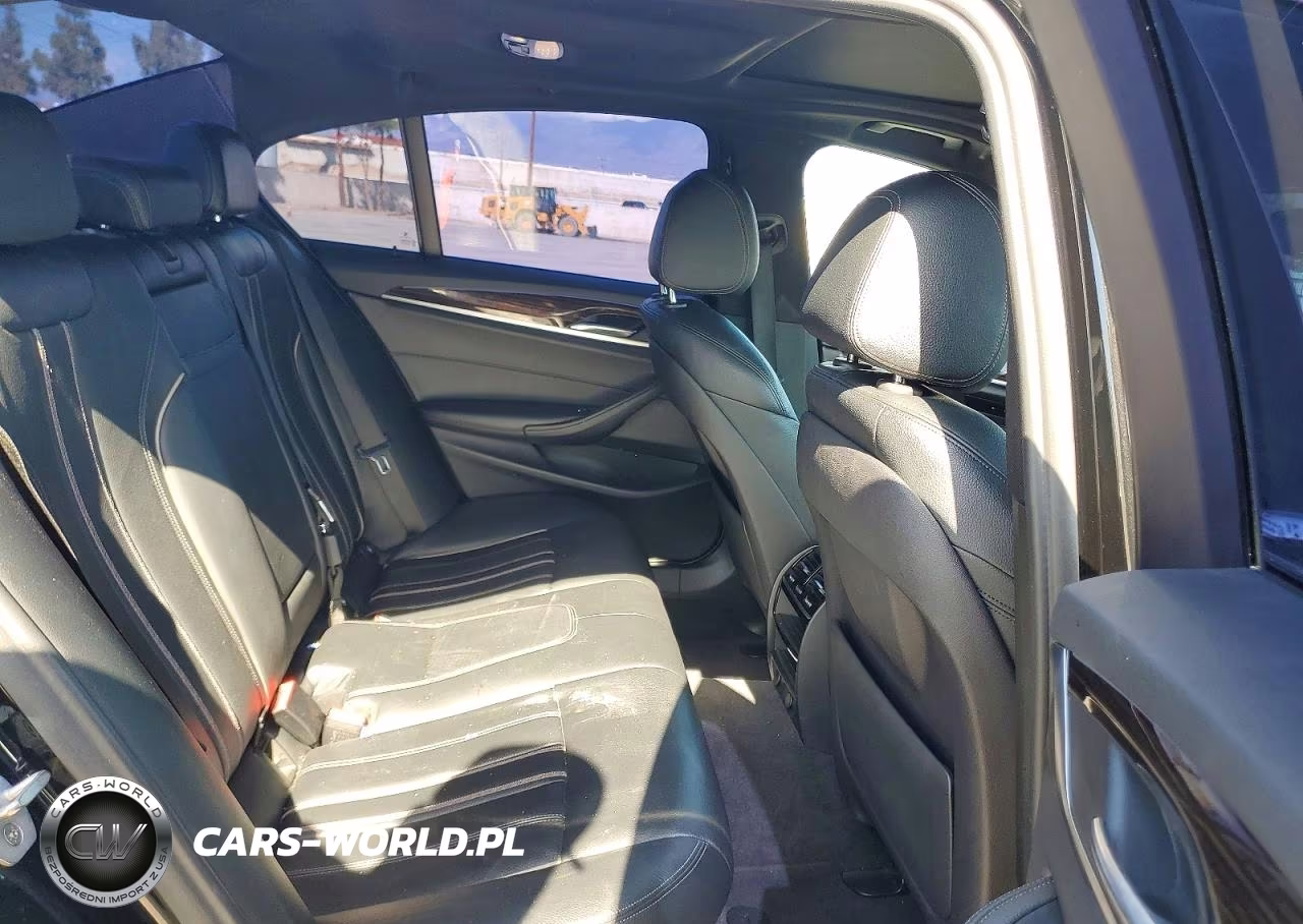 2018 BMW 530 I VIN:WBAJA5C55JWA57508 - 10
