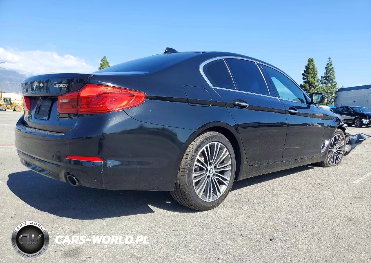 2018 BMW 530 I VIN:WBAJA5C55JWA57508 - 3