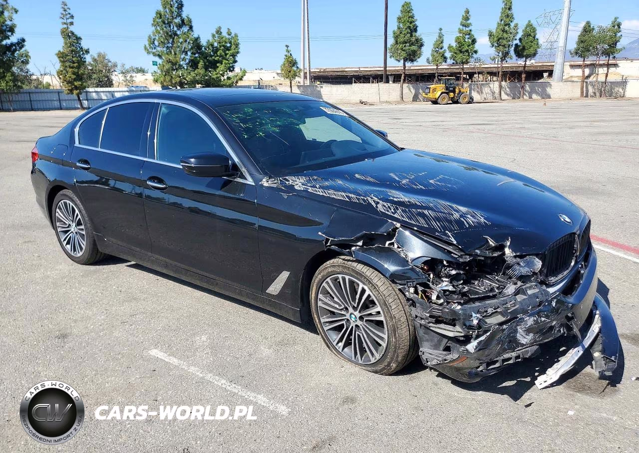 2018 BMW 530 I VIN:WBAJA5C55JWA57508 - 4