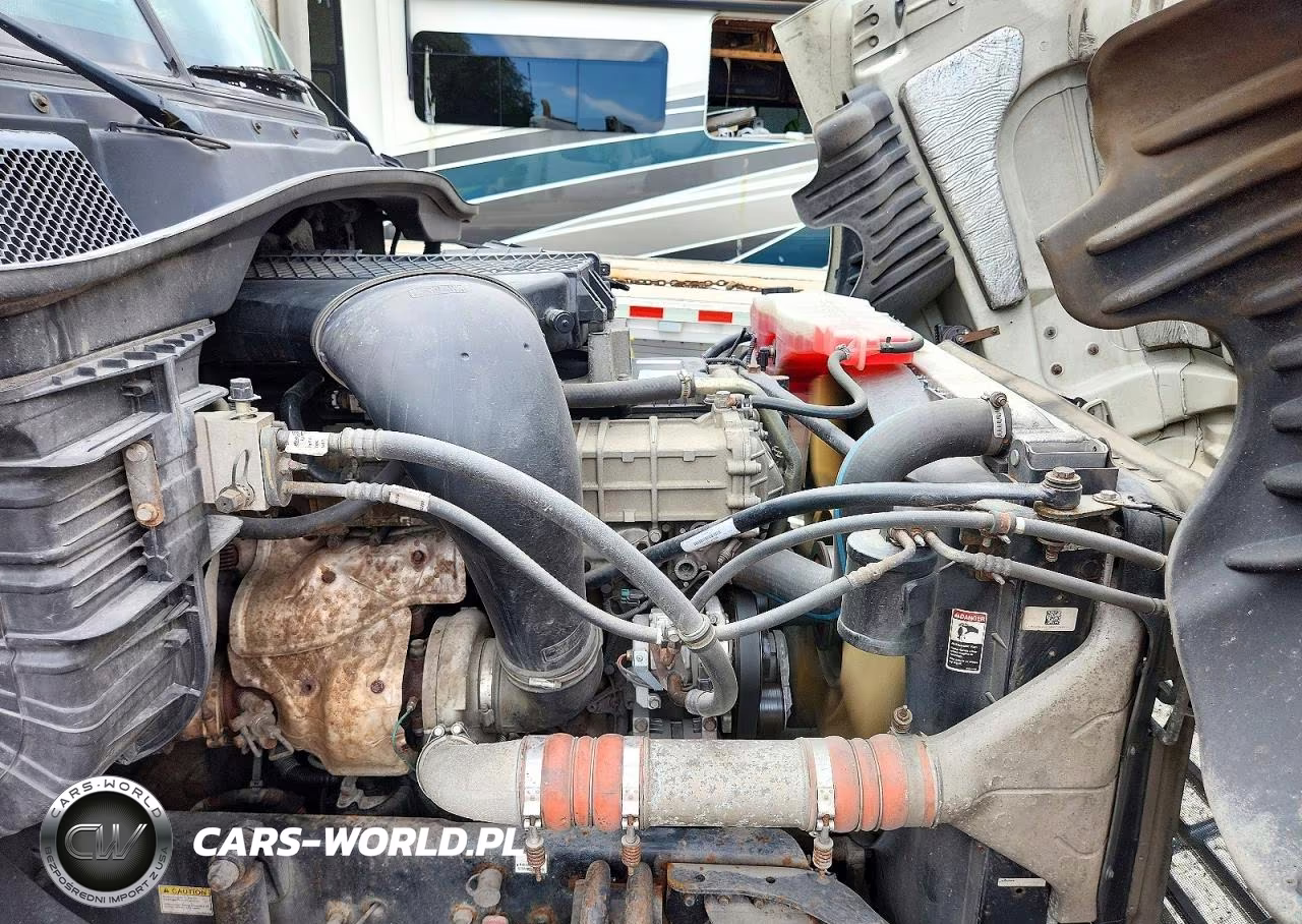 2018 Freightliner Cascadia Toter Truck VIN:3ALHGEDV8JSJU8164 - 10