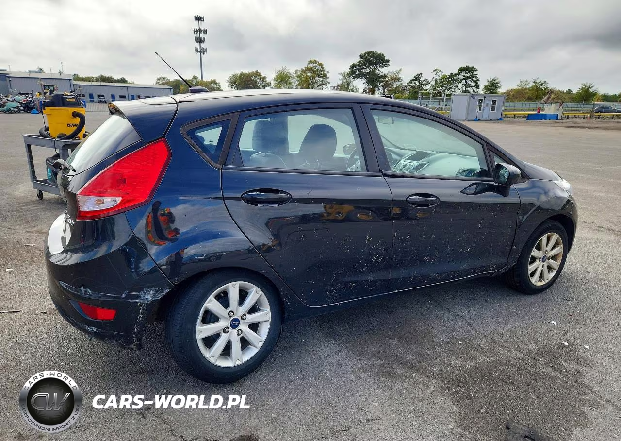 2013 Ford Fiesta Se VIN:3FADP4EJ3DM227133 - 3