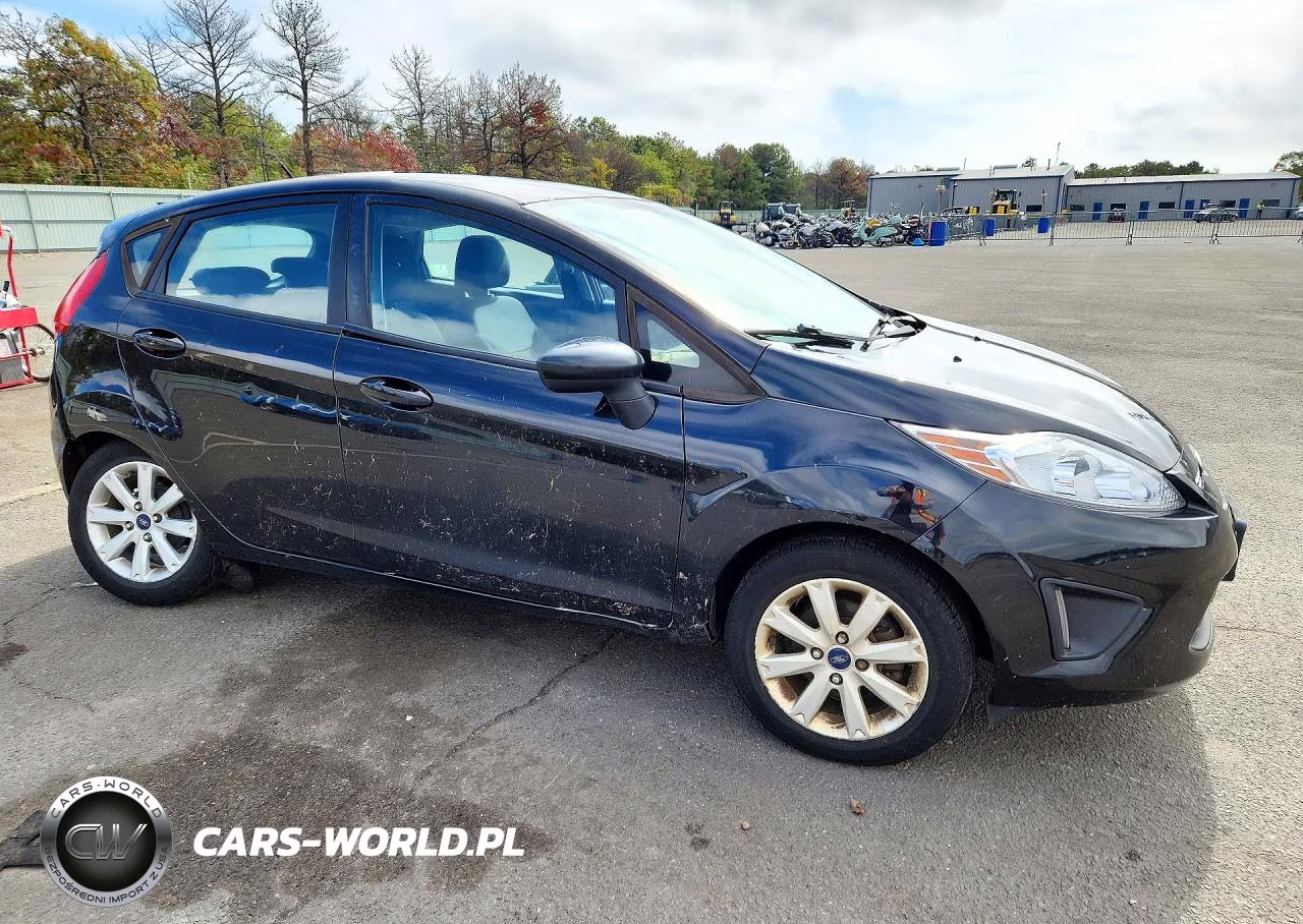 2013 Ford Fiesta Se VIN:3FADP4EJ3DM227133 - 4