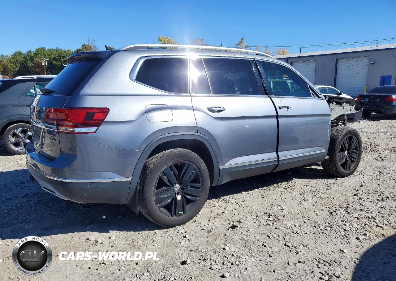 2018 Volkswagen Atlas Sel Premium VIN:1V2NR2CA9JC584747 - 3