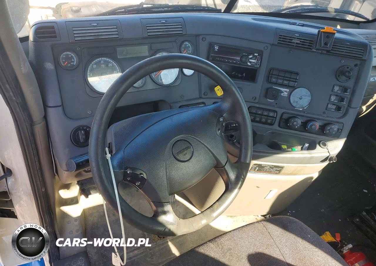 2019 Freightliner Cascadia 1 - Semi Truck VIN:3ALHGEDV2KDKK8386 - 8