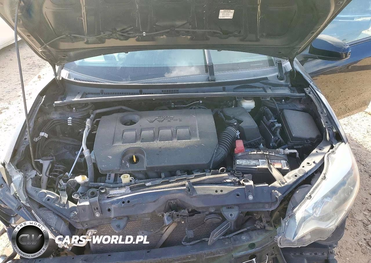 2015 Toyota Corolla Le Plus VIN:5YFBURHE2FP257371 - 11