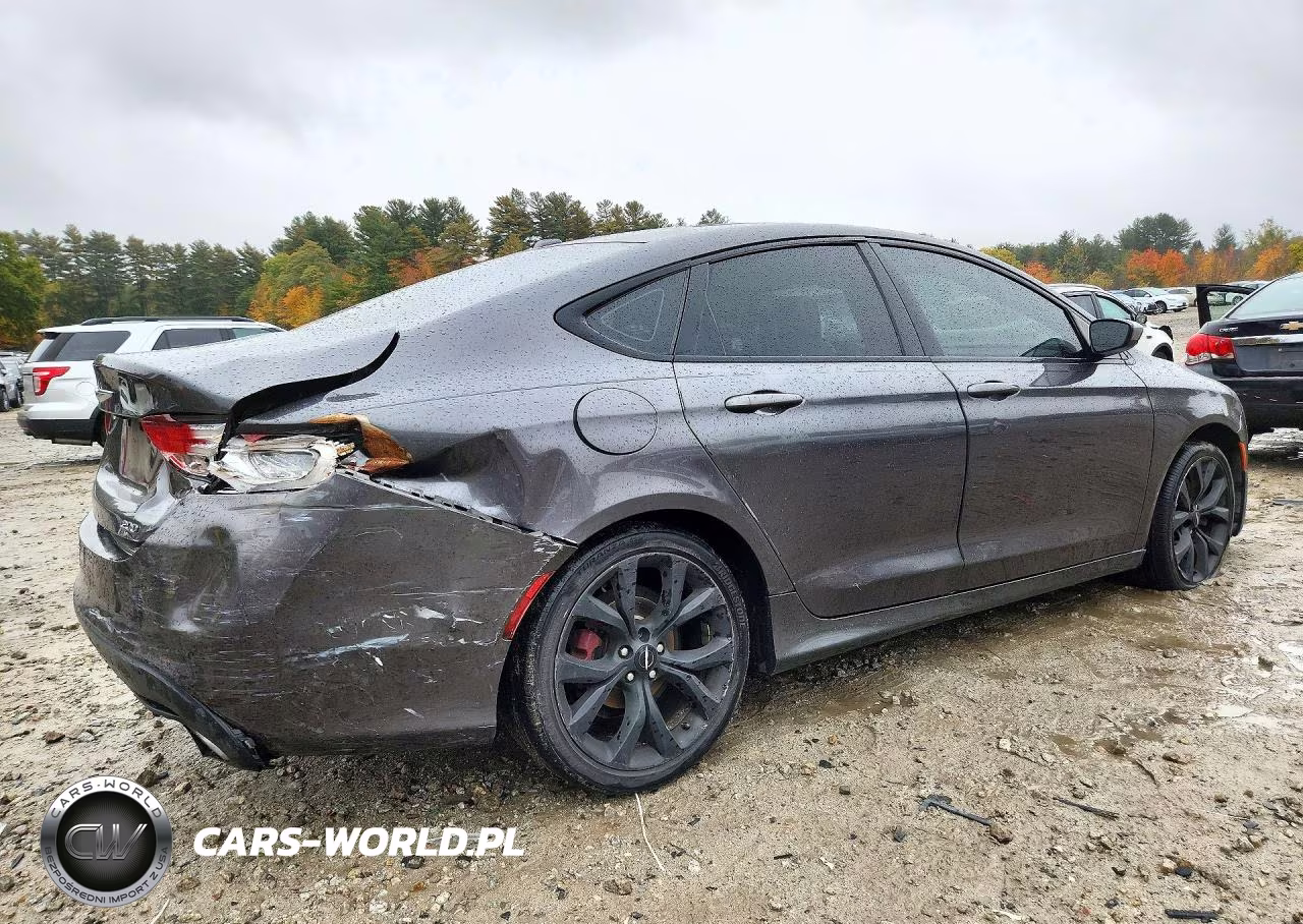 2015 Chrysler 200 S VIN:1C3CCCBB8FN715600 - 3