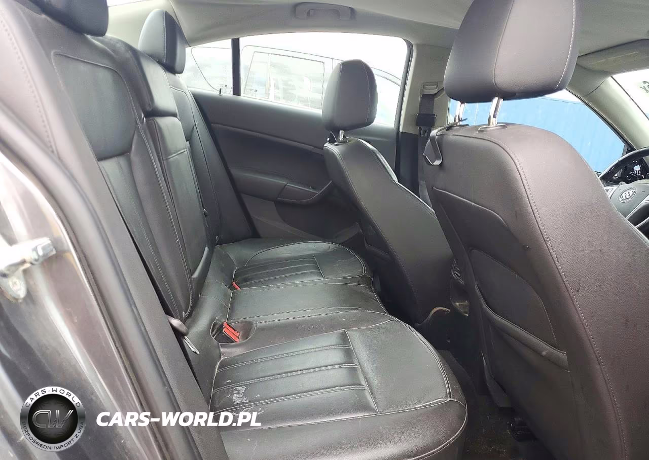 2011 Buick Regal Cxl VIN:W04GN5EC8B1118031 - 10