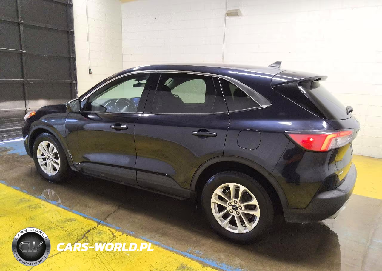 2021 Ford Escape Se VIN:1FMCU0G68MUA69024 - 2