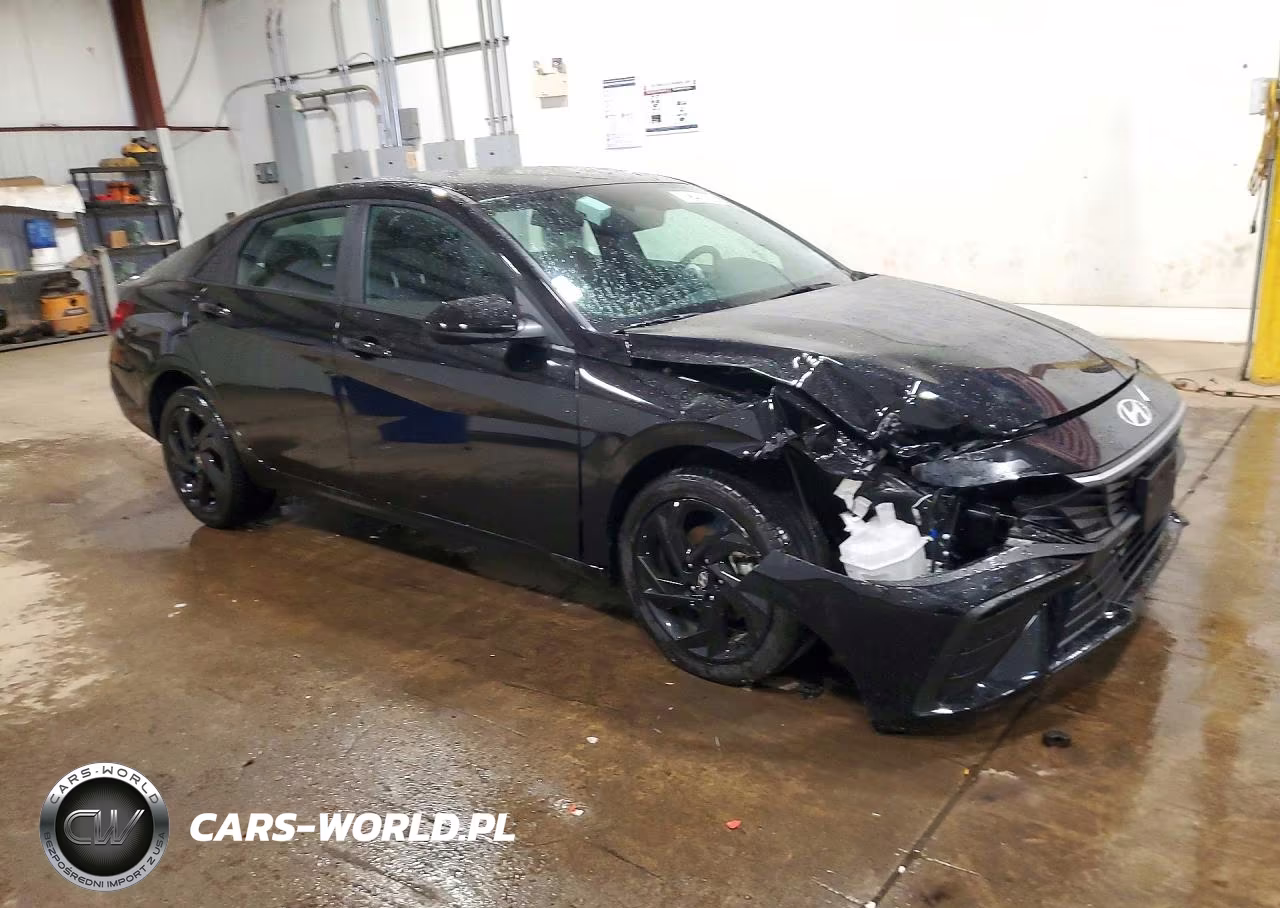 2026 Hyundai Elantra Sel Sport VIN:KMHLM4DG3TU210147 - 4