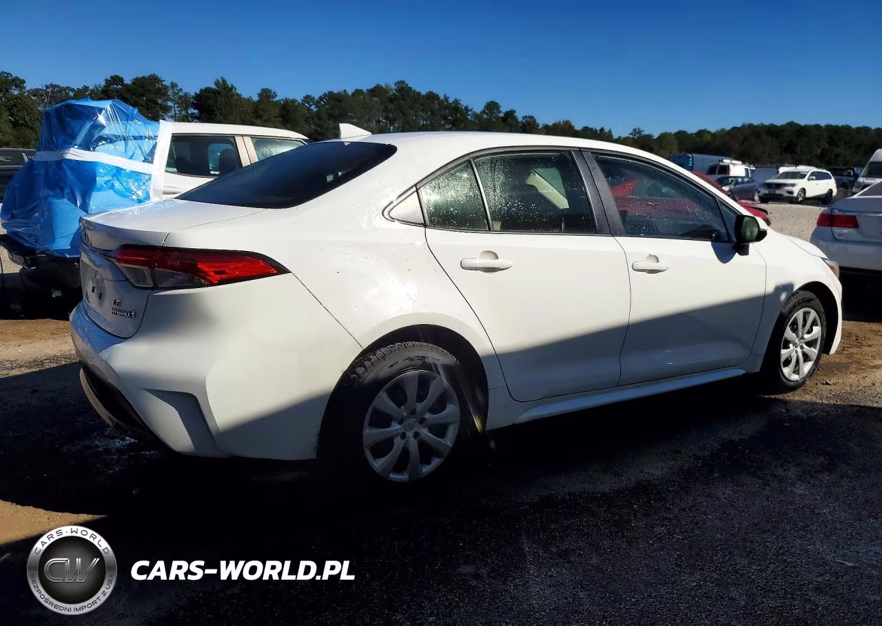 2023 Toyota Corolla Hybrid Le VIN:JTDBCMFE9PJ015045 - 3