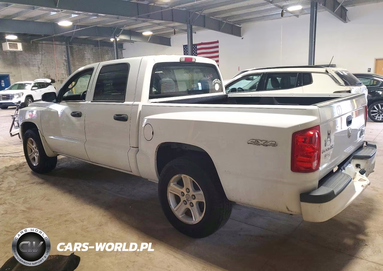 2011 Dodge Dakota Slt VIN:1D7RW3GK8BS608375 - 2