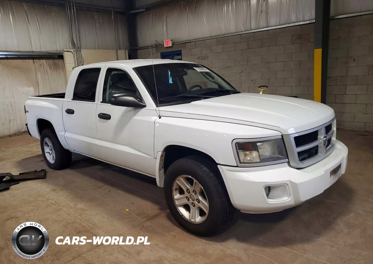2011 Dodge Dakota Slt VIN:1D7RW3GK8BS608375 - 4