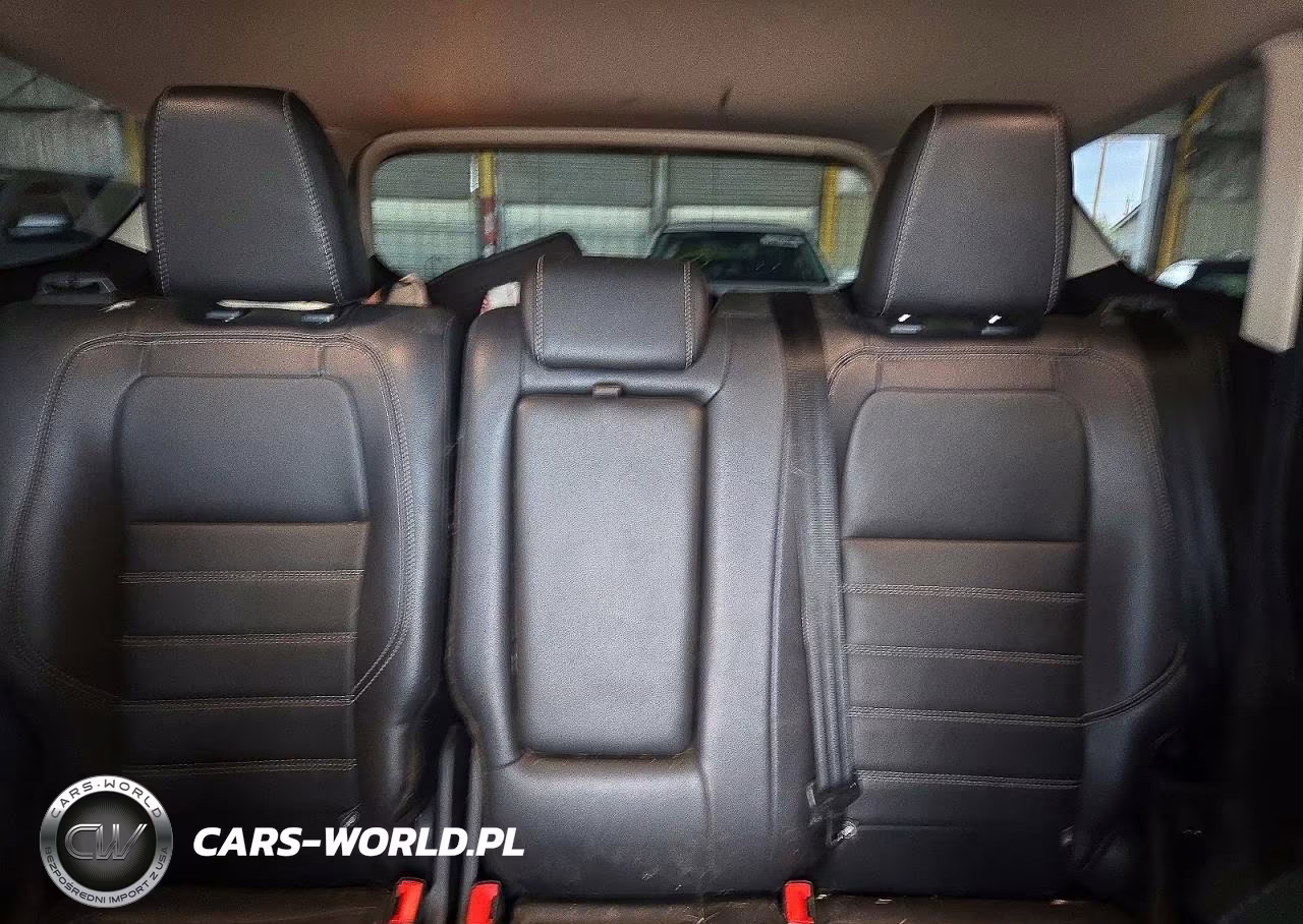 2018 Ford Escape Titanium VIN:1FMCU0J91JUD51150 - 10