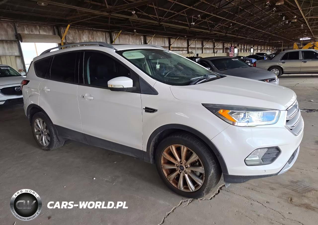 2018 Ford Escape Titanium VIN:1FMCU0J91JUD51150 - 4