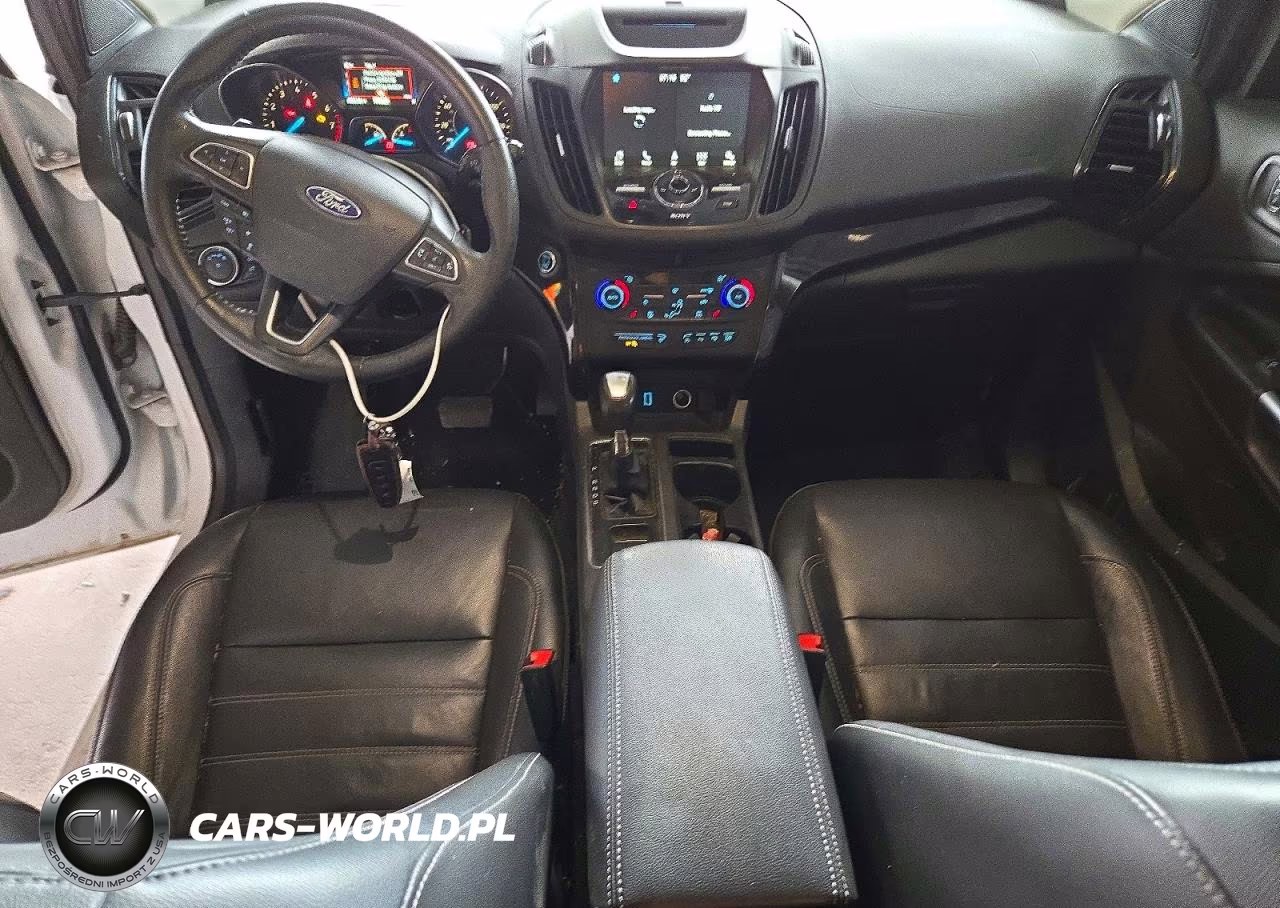 2018 Ford Escape Titanium VIN:1FMCU0J91JUD51150 - 8