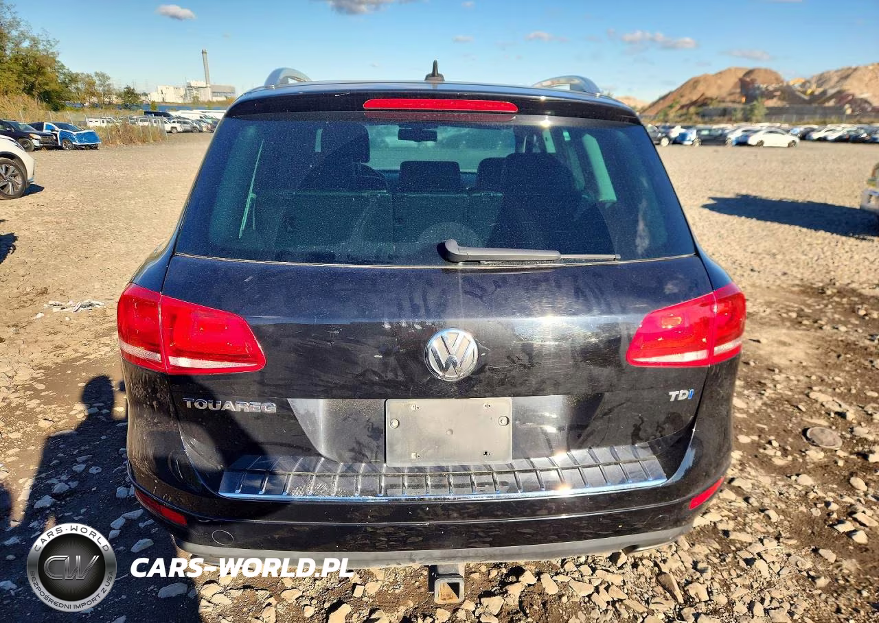 2013 Volkswagen Touareg V6 Tdi VIN:WVGEP9BPXDD003241 - 6