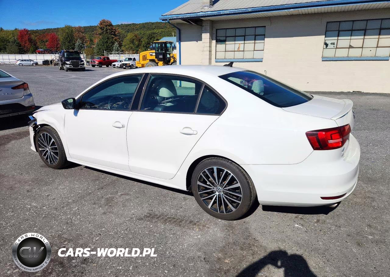 2015 Volkswagen Jetta Se VIN:3VWD17AJ7FM211472 - 2