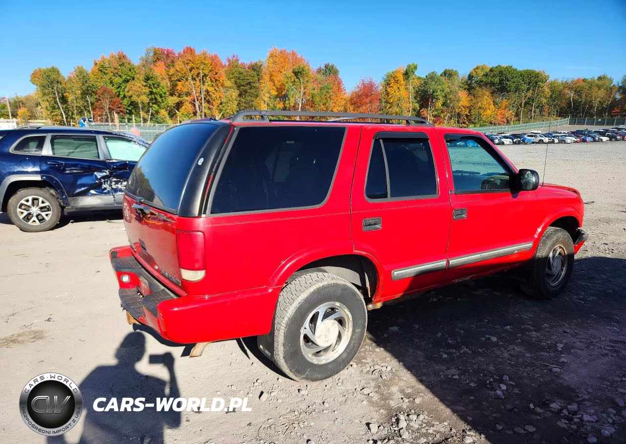 2000 Chevrolet Blazer VIN:1GNDT13W5Y2287034 - 3