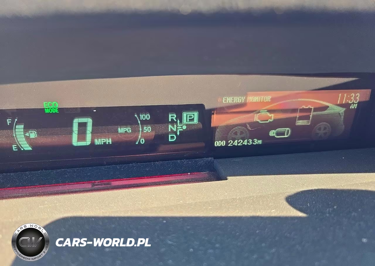 2012 Toyota Prius Three VIN:JTDKN3DU9C5408996 - 9