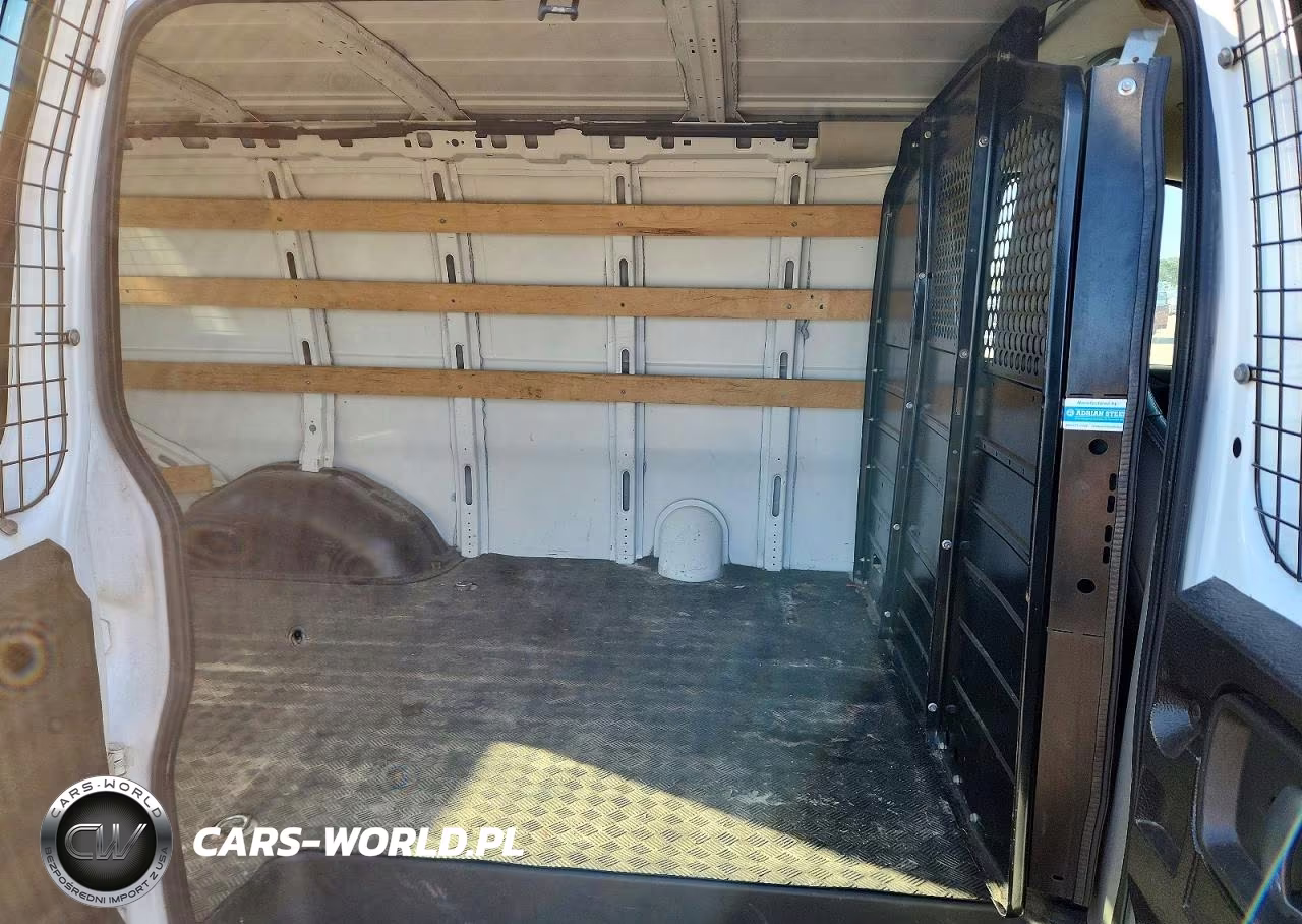 2020 Chevrolet Express 2500 Cargo Delivery Van VIN:1GCWGAFG4L1202855 - 11