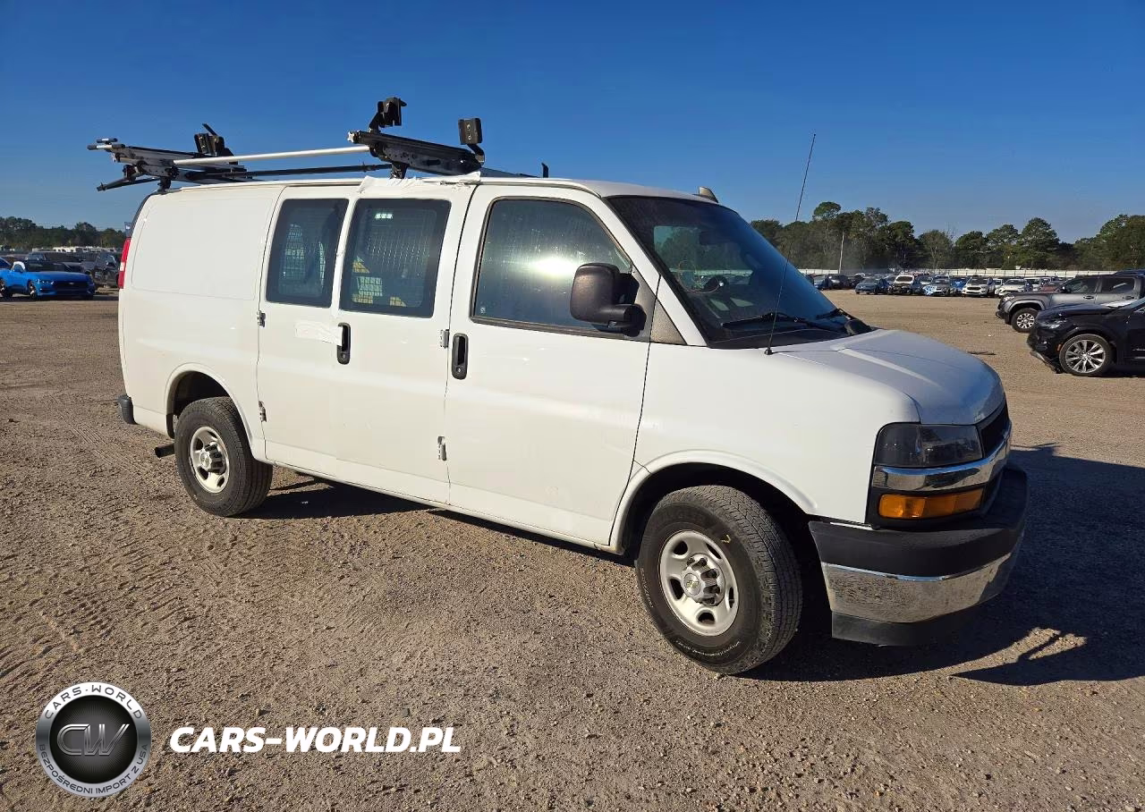 2020 Chevrolet Express 2500 Cargo Delivery Van VIN:1GCWGAFG4L1202855 - 4