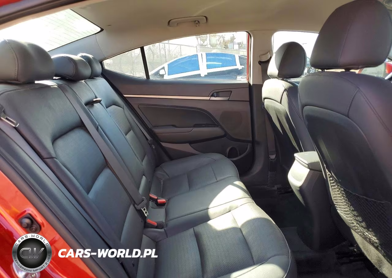 2017 Hyundai Elantra Limited VIN:5NPD84LF9HH103739 - 10
