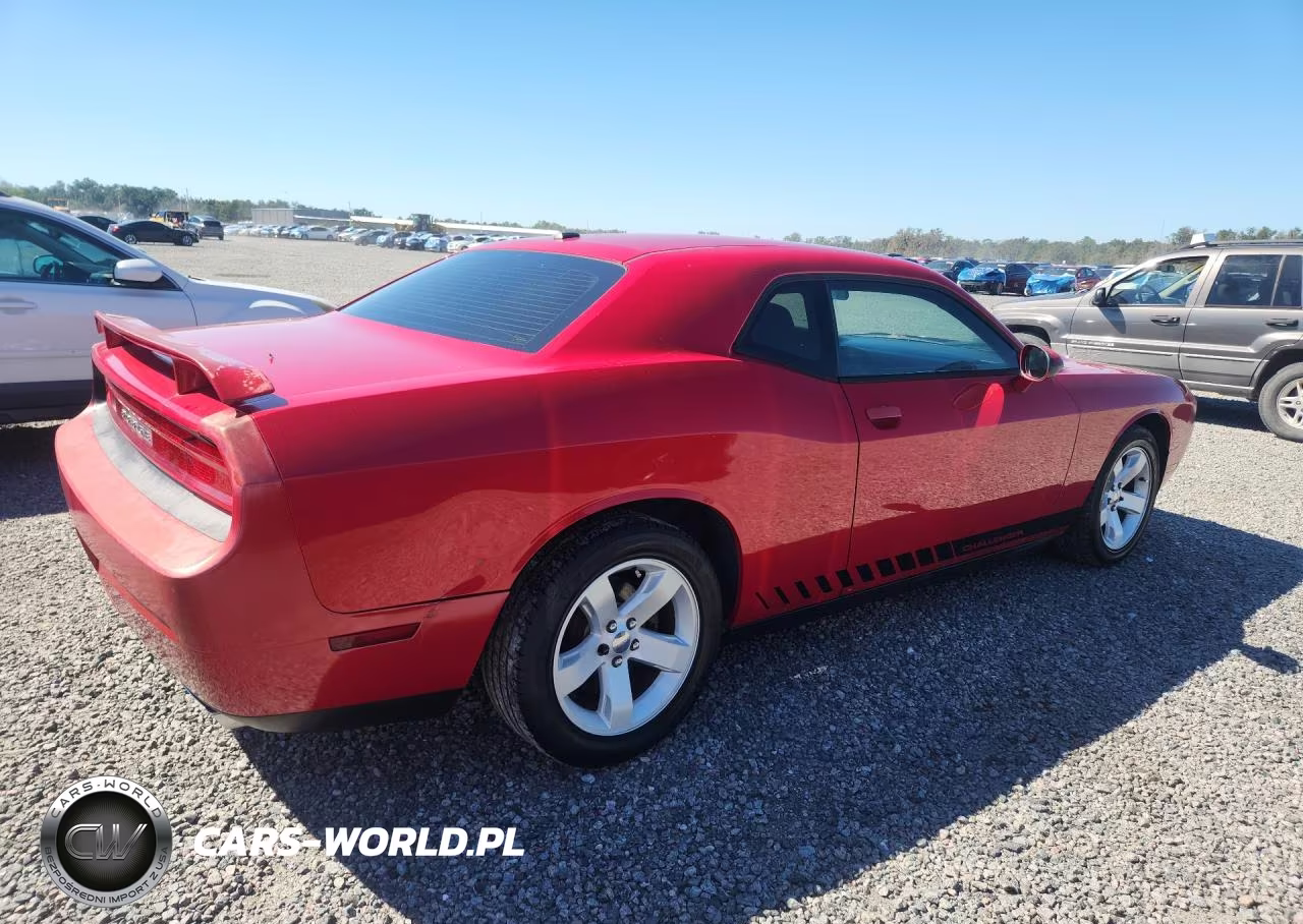 2012 Dodge Challenger Sxt VIN:2C3CDYAG8CH180215 - 3