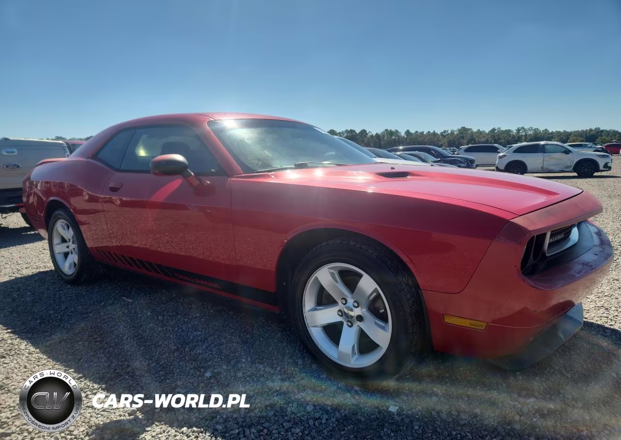 2012 Dodge Challenger Sxt VIN:2C3CDYAG8CH180215 - 4