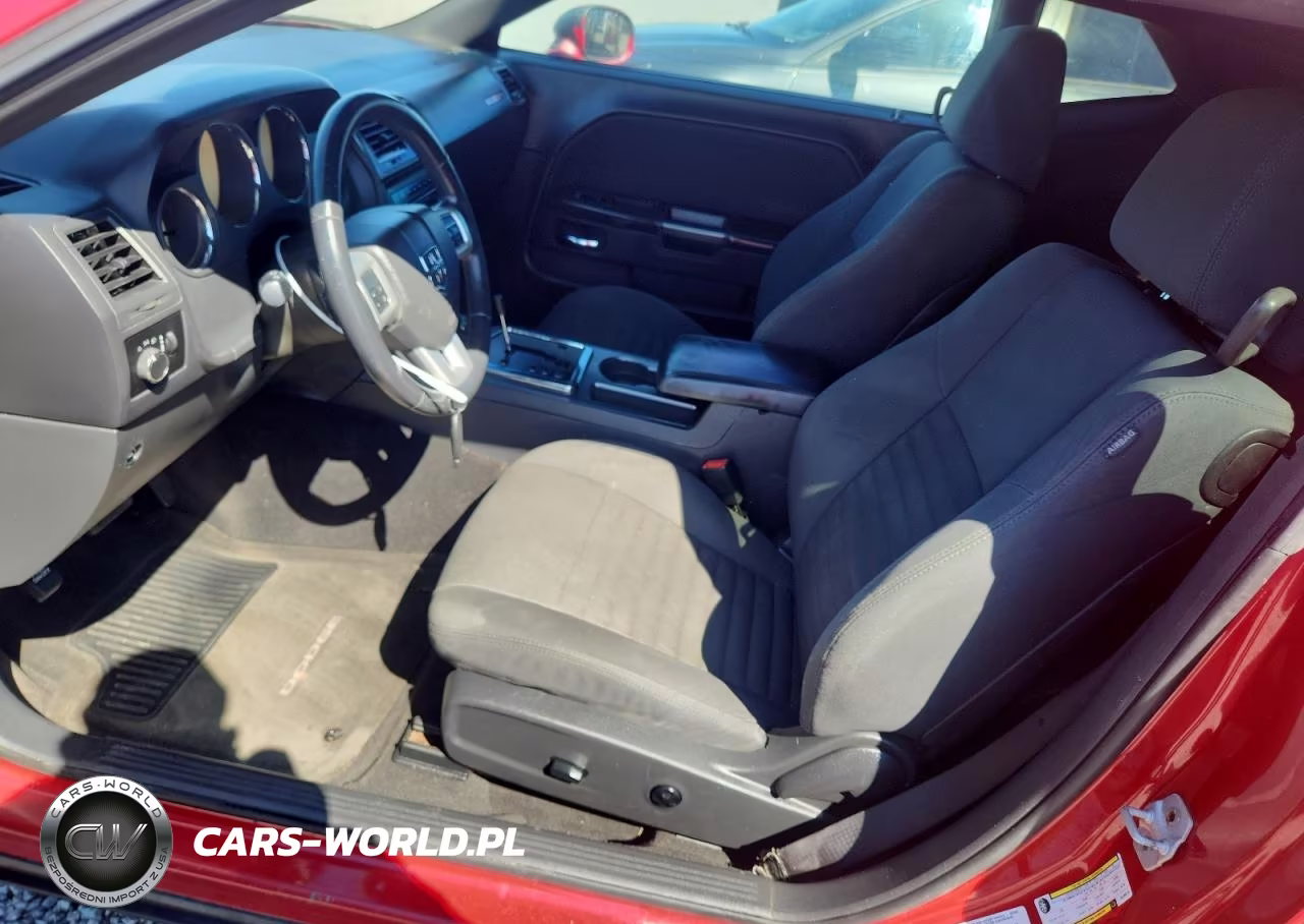 2012 Dodge Challenger Sxt VIN:2C3CDYAG8CH180215 - 7