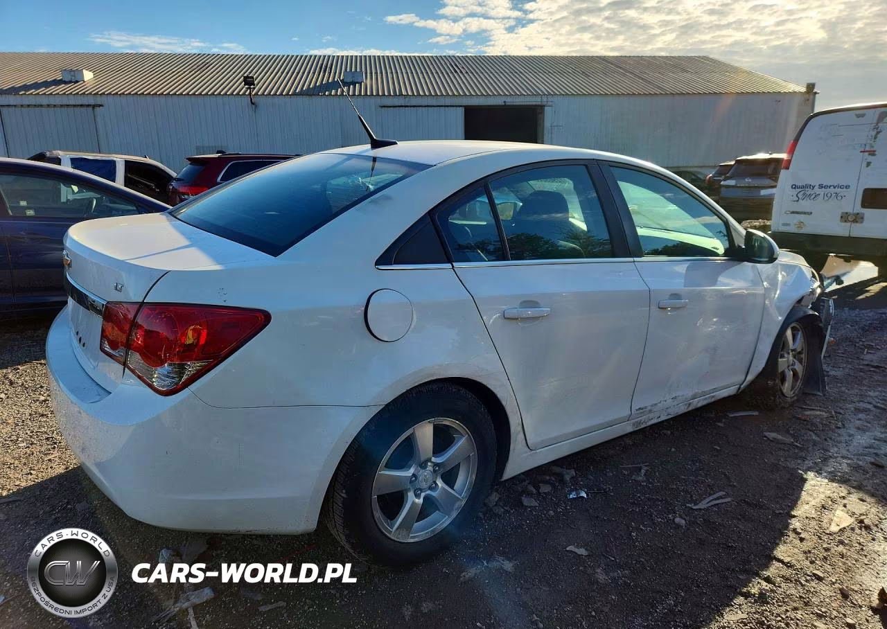 2014 Chevrolet Cruze Lt VIN:1G1PC5SB7E7313880 - 3