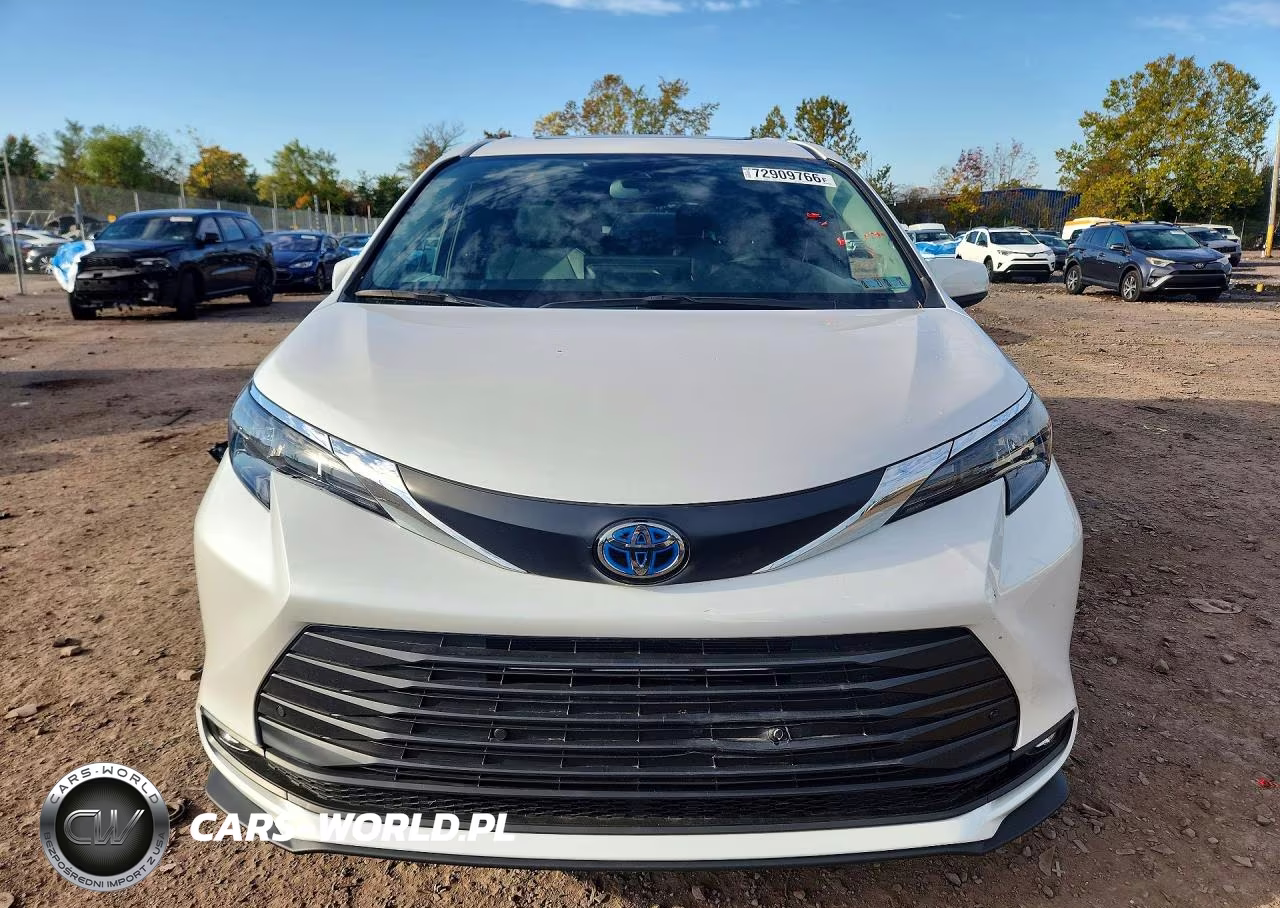 2025 Toyota Sienna Xle 7-Passenger VIN:5TDJSKFC3SS173748 - 5