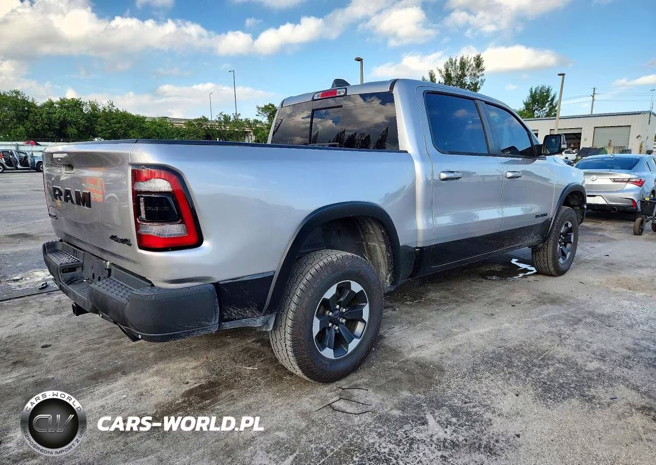 2019 Ram 1500 Rebel VIN:1C6SRFLT0KN630928 - 3
