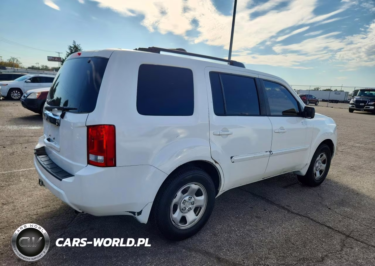 2011 Honda Pilot Lx VIN:5FNYF3H24BB012391 - 3