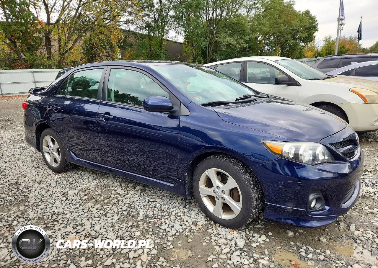 2011 Toyota Corolla S VIN:2T1BU4EE4BC717177 - 4