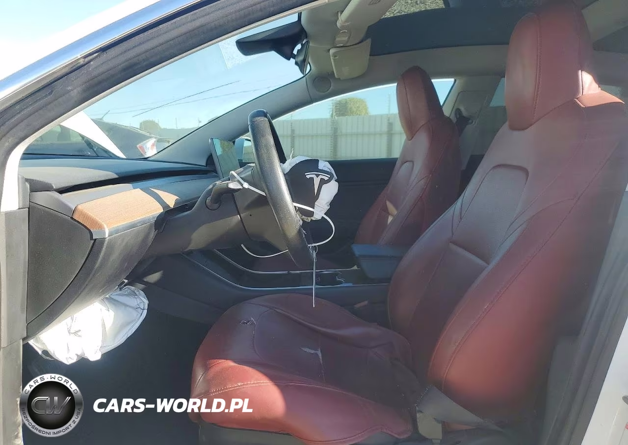 2018 Tesla Model 3 VIN:5YJ3E1EB0JF146626 - 7