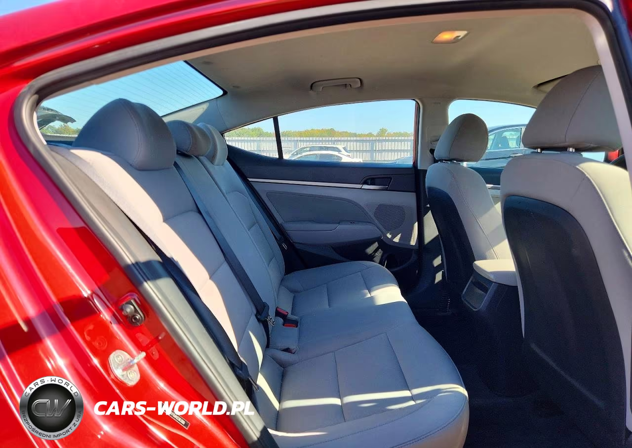 2018 Hyundai Elantra Sel VIN:5NPD84LF9JH236300 - 10