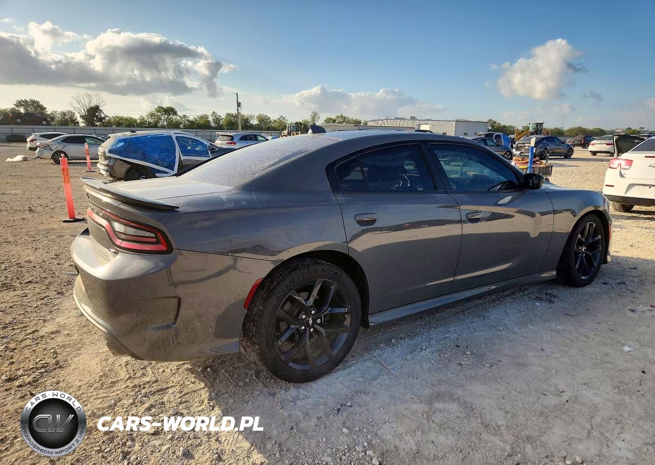 2019 Dodge Charger Gt VIN:2C3CDXHG3KH713702 - 3