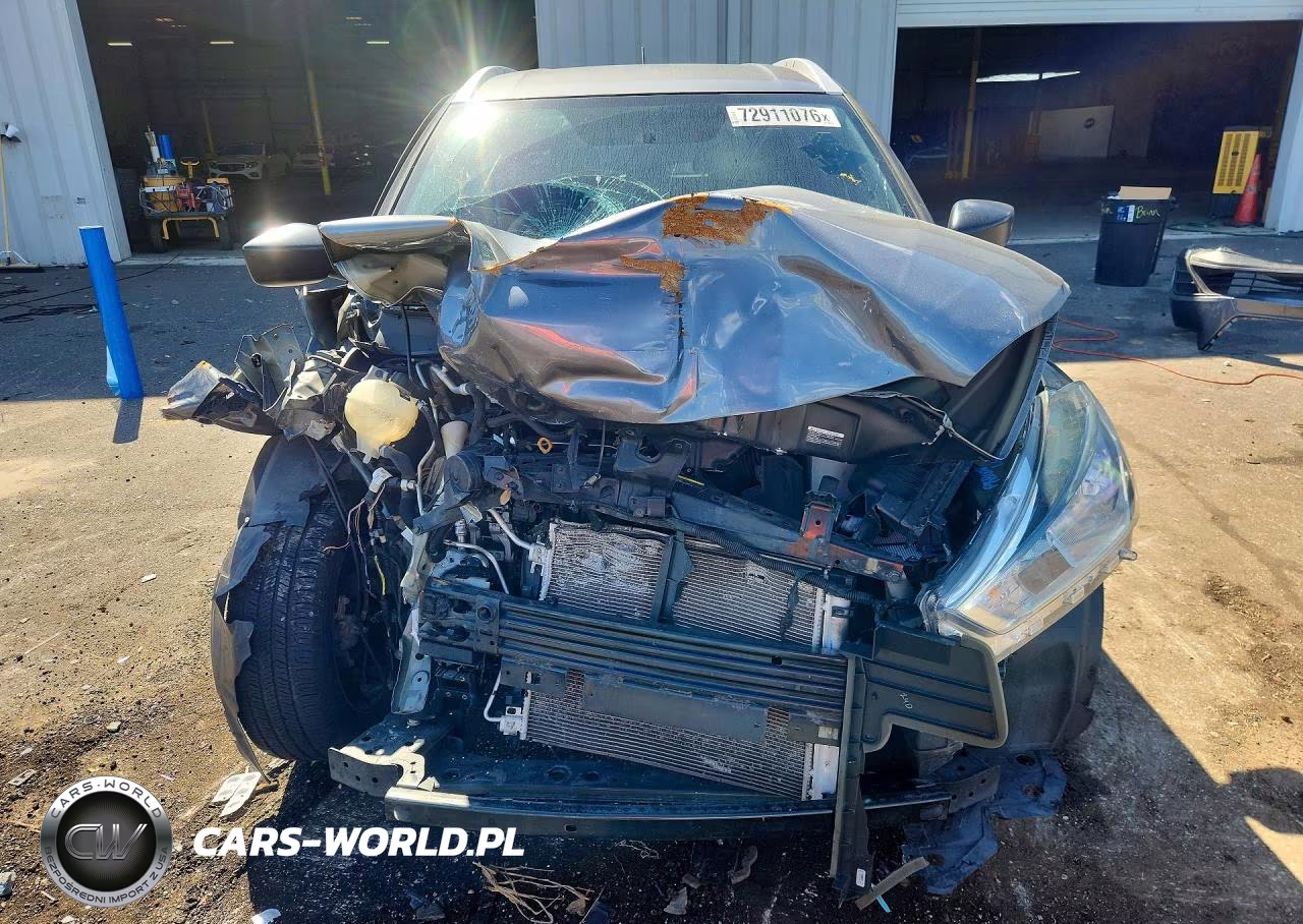 2019 Nissan Kicks S VIN:3N1CP5CU4KL560097 - 5