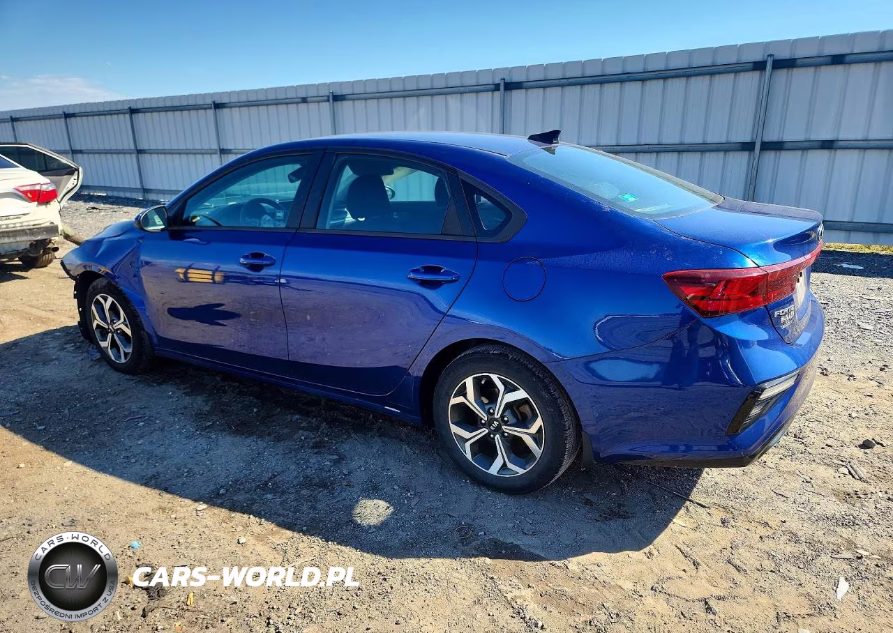 2021 Kia Forte Lxs VIN:3KPF24AD2ME345024 - 2