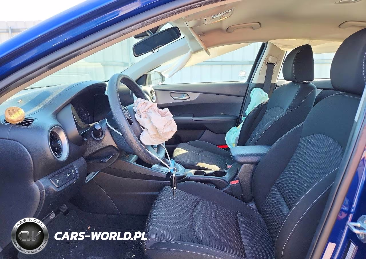 2021 Kia Forte Lxs VIN:3KPF24AD2ME345024 - 7