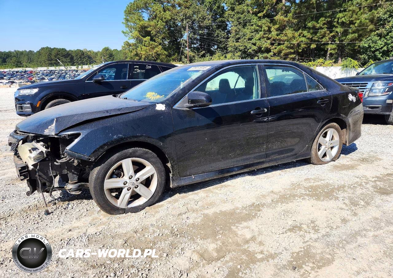 2013 Toyota Camry Se – zdjęcie 1 z 12