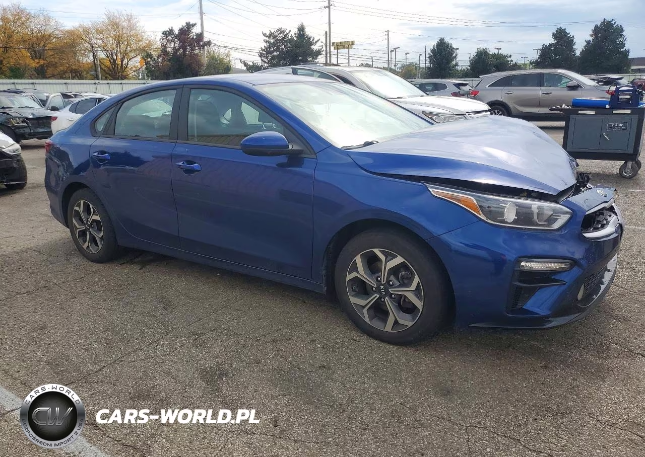 2020 Kia Forte Lxs VIN:3KPF24AD3LE210777 - 4
